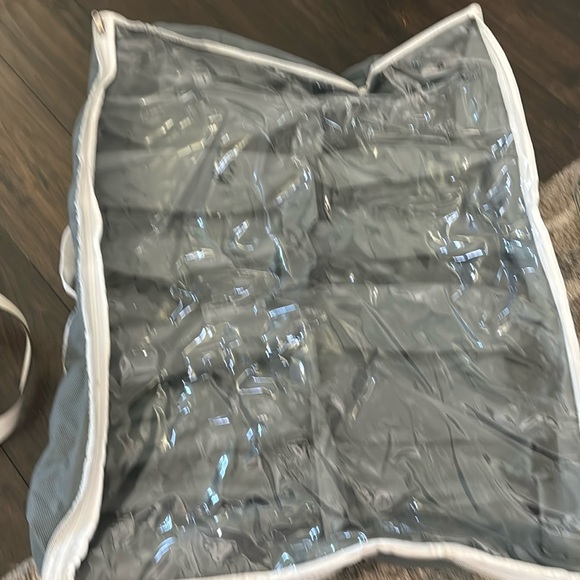 Shoe holder - Picture 1 of 1